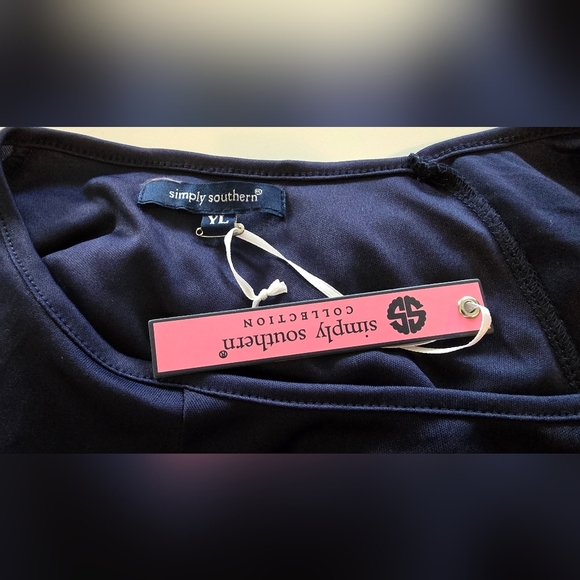 Simply Southern open back shirt youth XL navy blue - Picture 10 of 11
